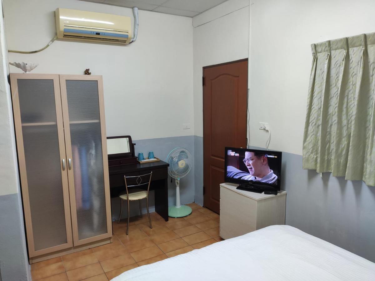 Papa Bear'S Guesthouse Taichung Oda fotoğraf