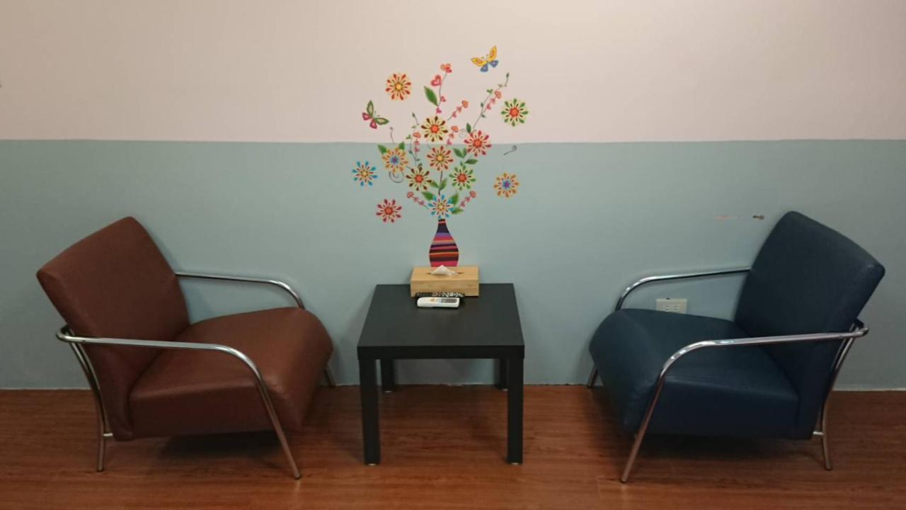 Papa Bear'S Guesthouse Taichung Dış mekan fotoğraf