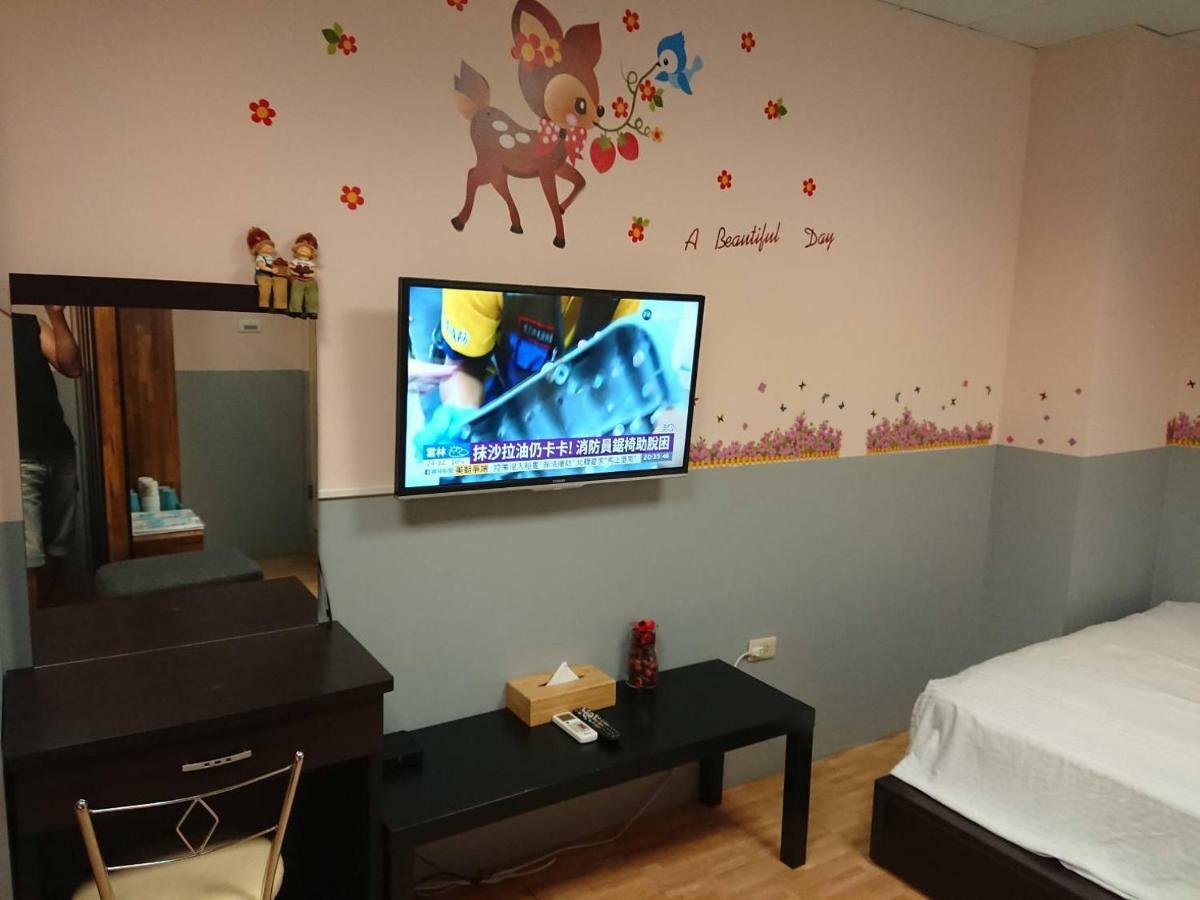 Papa Bear'S Guesthouse Taichung Dış mekan fotoğraf